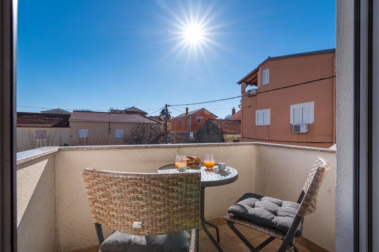 Apartment Karla Zara Esterno foto